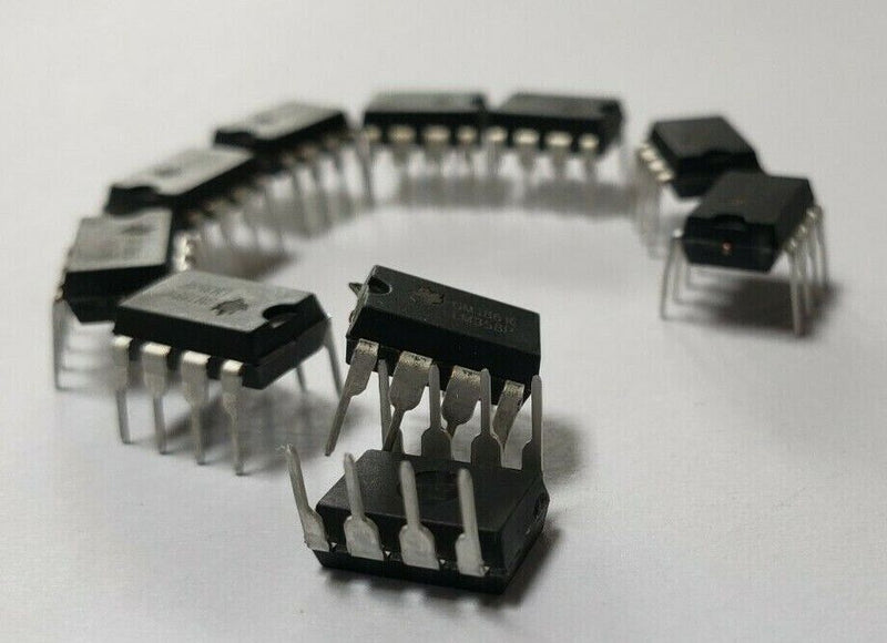 Cargue la imagen en el visor de la galería, 30x LM358 Low Power Dual OpAmp DIP-8 IC LM358N 30pcs AMPLIFIER US. SOLD/SHIP
